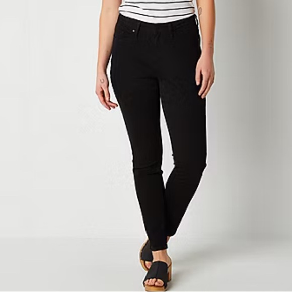 a.n.a Denim - a.n.a Classic Black Jegging size 10